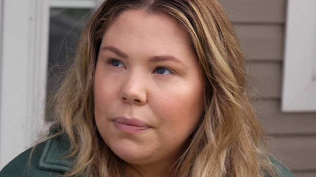 0111_kailynlowry_header