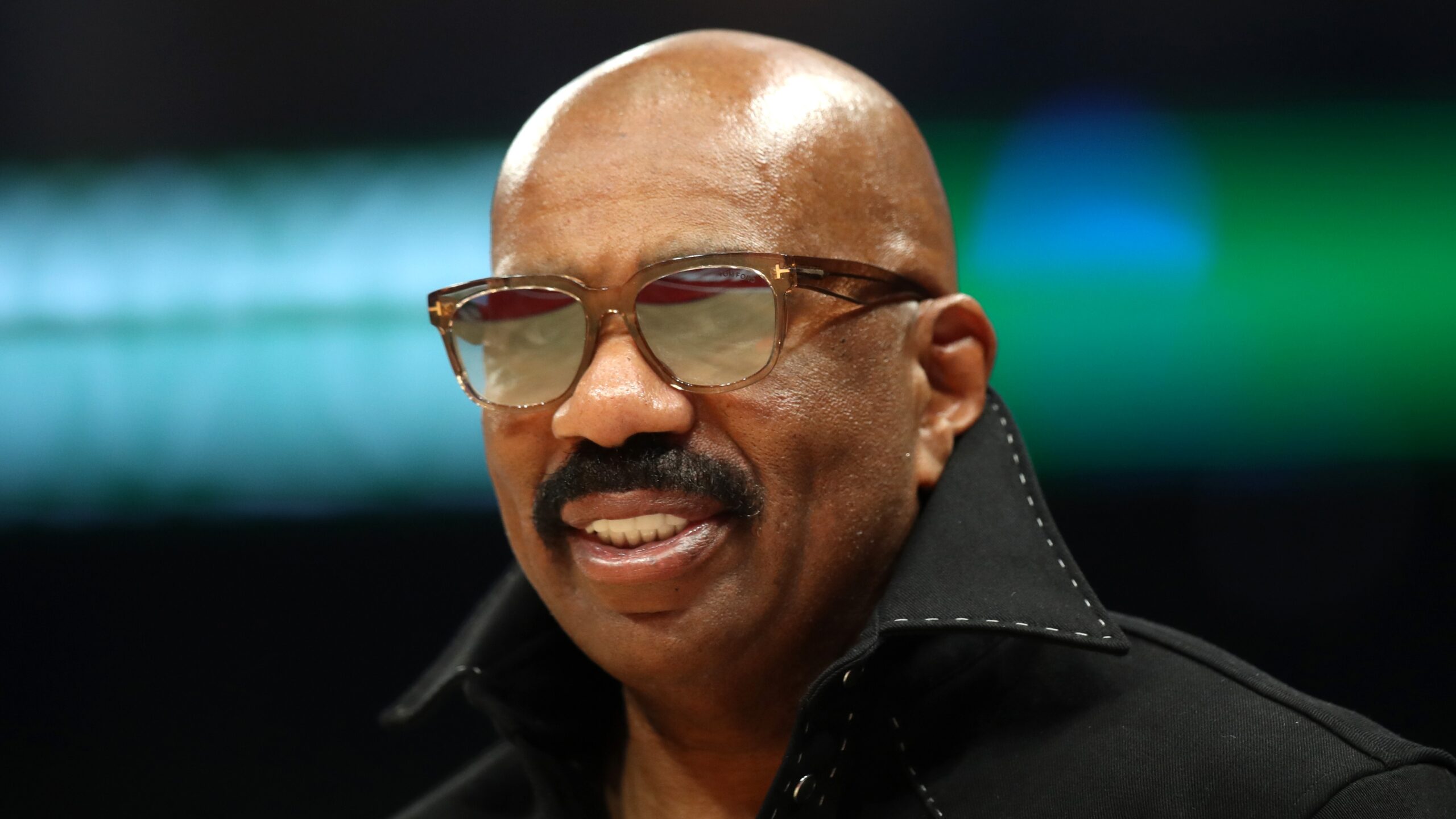 0409_steveharvey_header-scaled-1