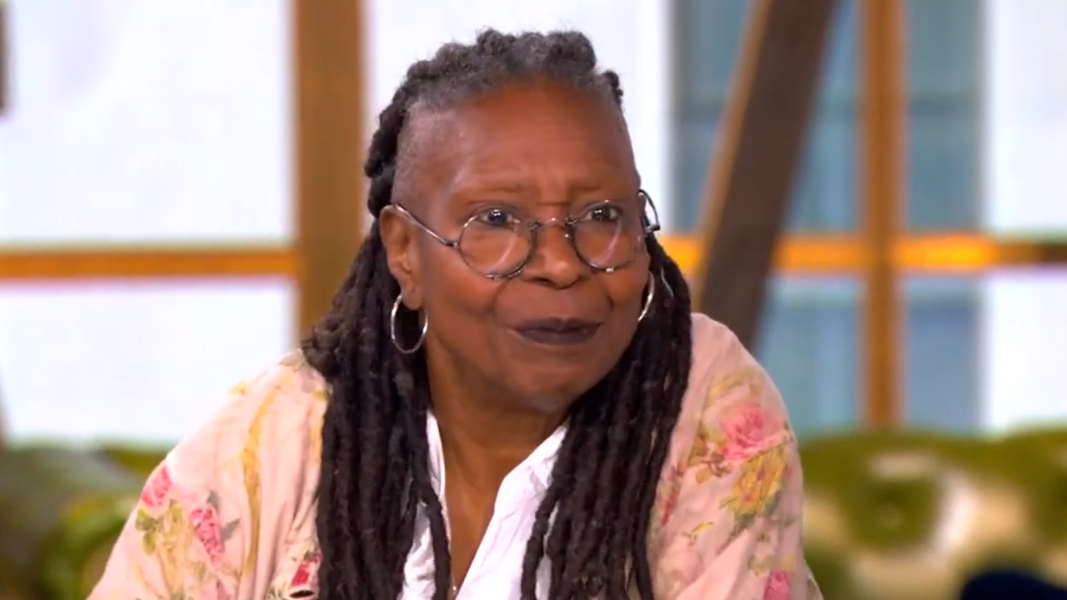 1106_whoopigoldberg_01-Cropped