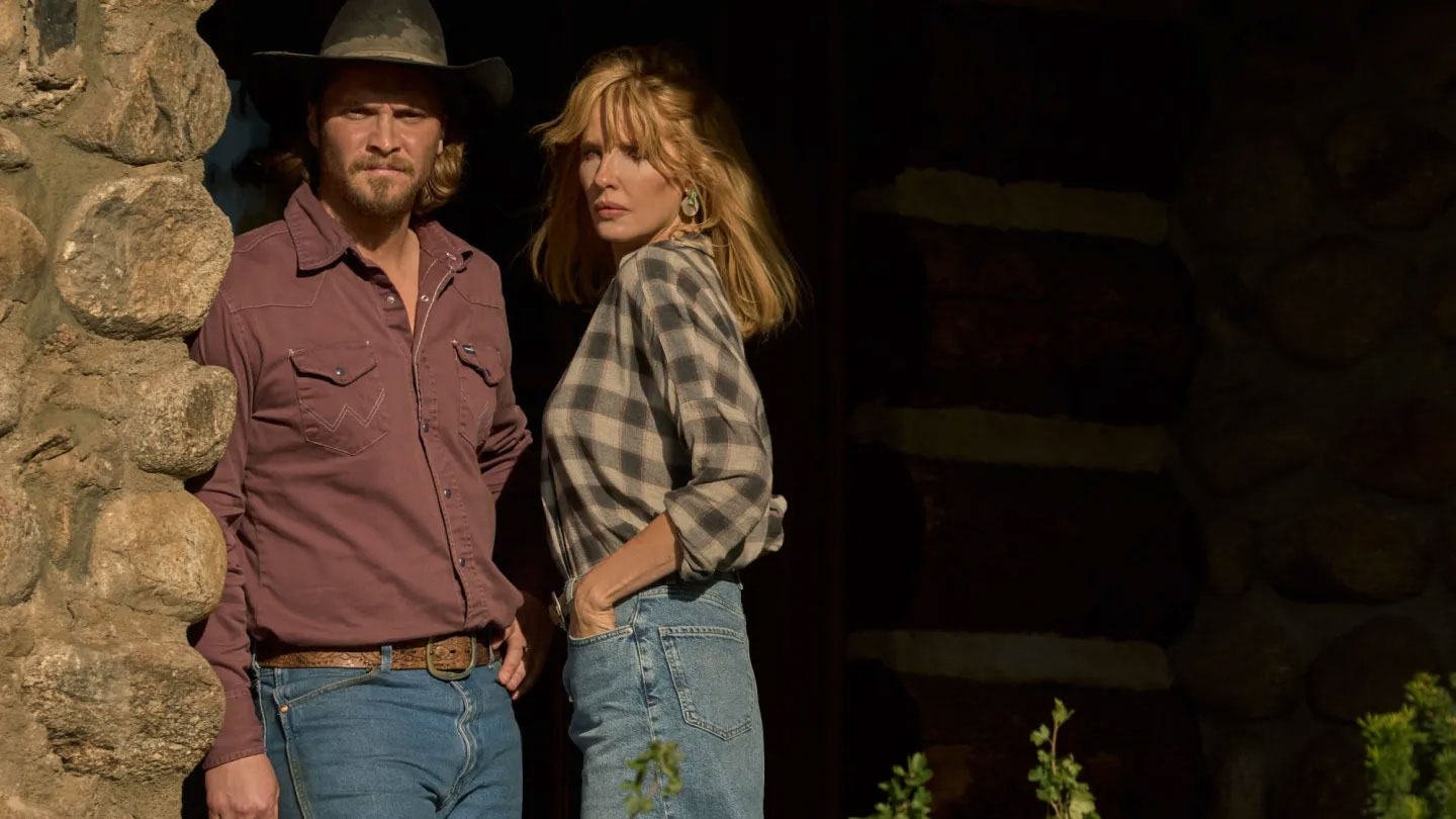 Luke Grimes as Kacey Dutton and Kelly Reilly as Beth Dutton in 'Yellowstone.'